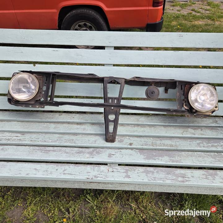 Golf II pas przedni z reflektorami Jelcz-Laskowice