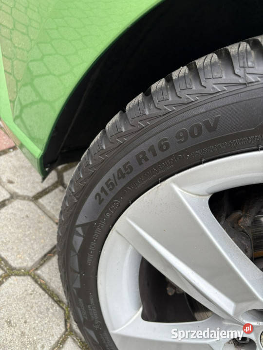 koda Fabia 10 MPI Bezwypadkowy Gwarancja III serwisowany w ASO sprzedam