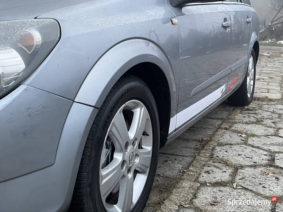 Opel Astra 20t 170 Turbo Klima Tempomat Skóra 4/5 śląskie Będzin