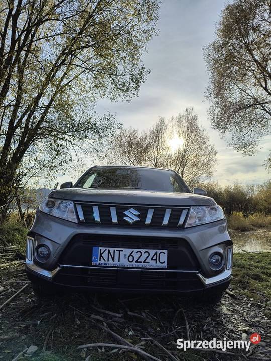 Suzuki Vitara niski przebieg benzyna sprzedam