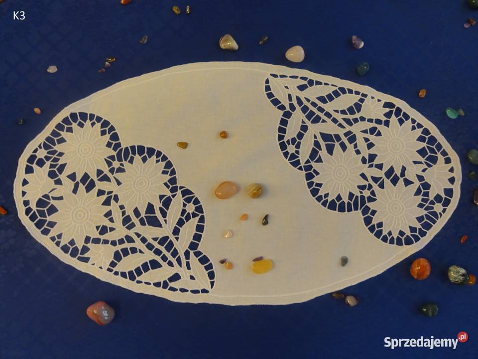 Serwetki białe wyszywane haft Richelieu Obrusy i serwety lubelskie Lublin