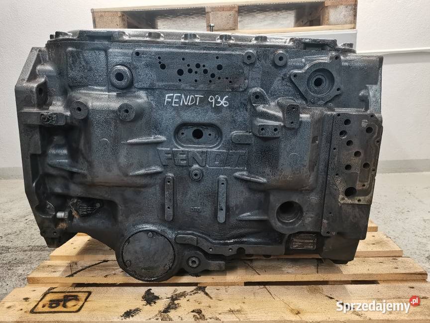 Fendt 900 Vario Obudowa skrzyni M 954 100 050 wielkopolskie Wilkowo sprzedam