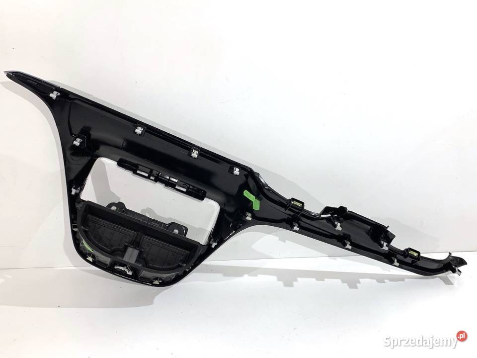 KRATKA NAWIEWU PRZÓD PEUGEOT 2008 I 9673830077