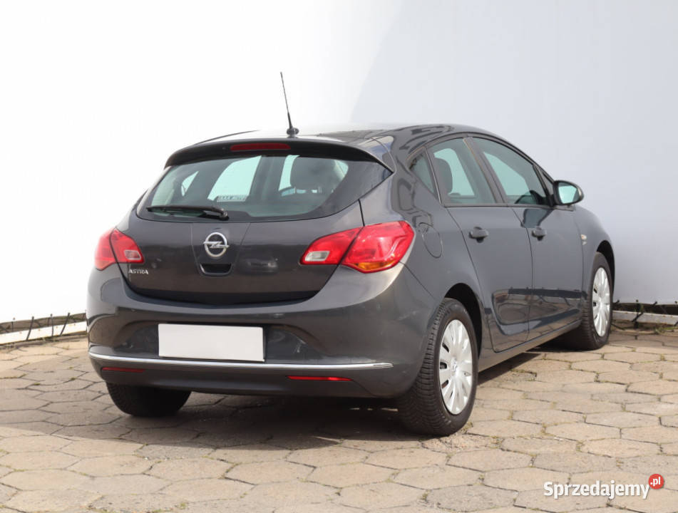 Opel Astra 14 16V manualna Łódź