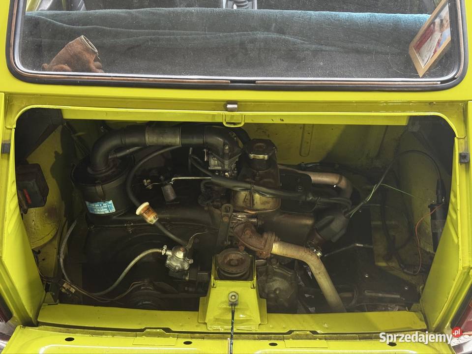 Polski Fiat 126p 600 1978 w ślicznym kolorze