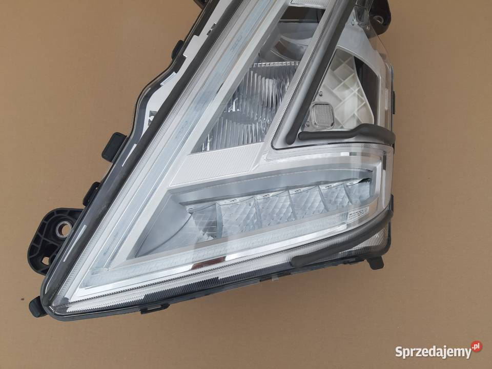 VOLVO FH5 REFLEKTOR LEWY FULL LED LAMPA LEWA Trzciel