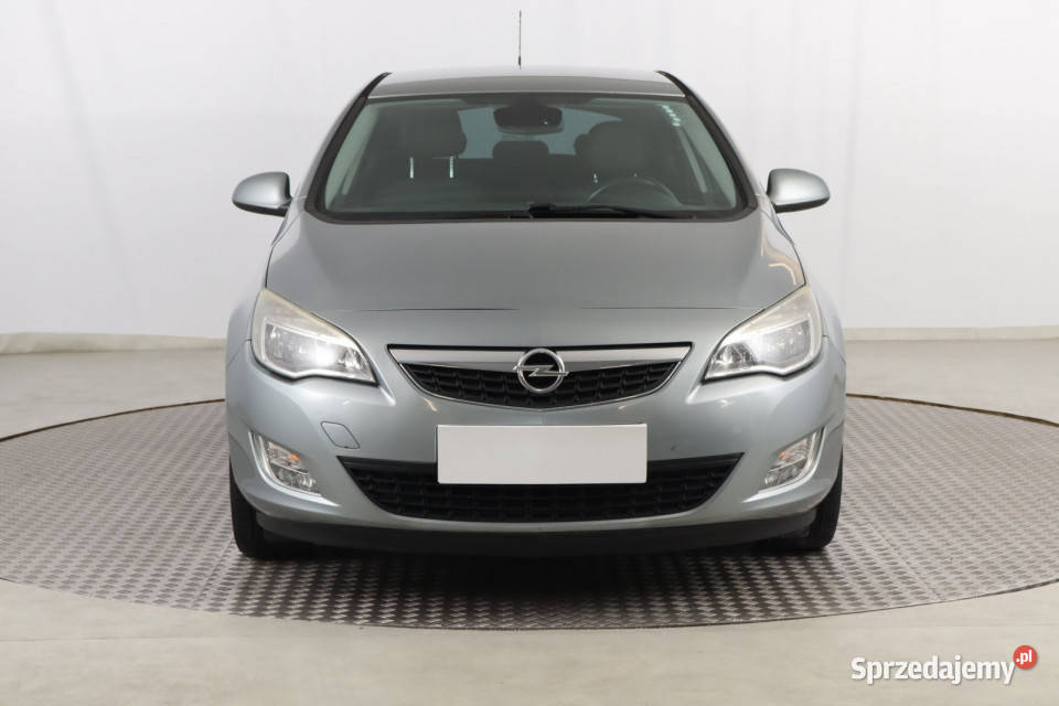 Opel Astra 14 T Zabrze