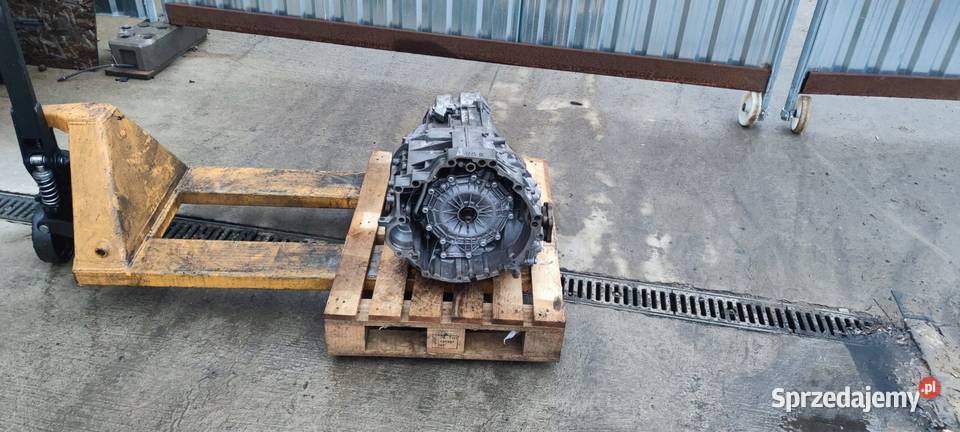 SKRZYNIA BIEGÓW MULTITRONIC AUDI A4 B7 A6 C6 32 Przystajń