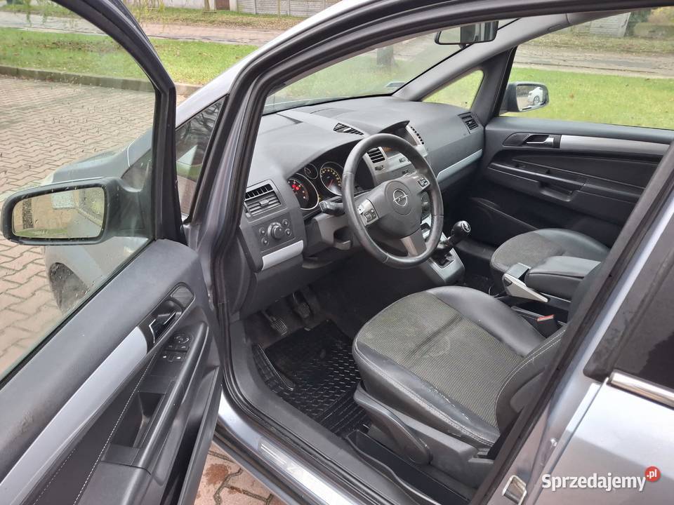 Opel Zafira 18 benzyna 2006 7 osobowe łódzkie Łódź