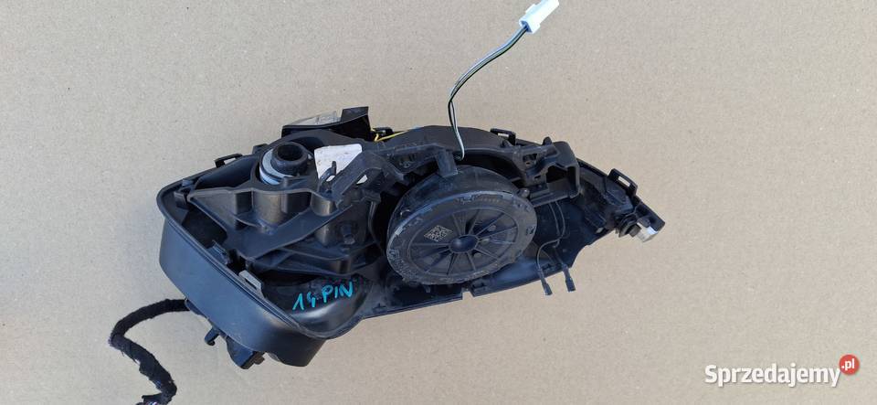 AUDI A6 C8 A7 LUSTERKO PRAWE WIĄZKA 14PIN STELAŻ Bieleń