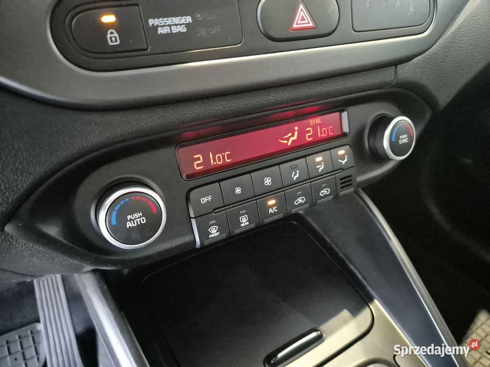 KIA Carens 16 GDI M Szklany dach Salon Serwis Katowice