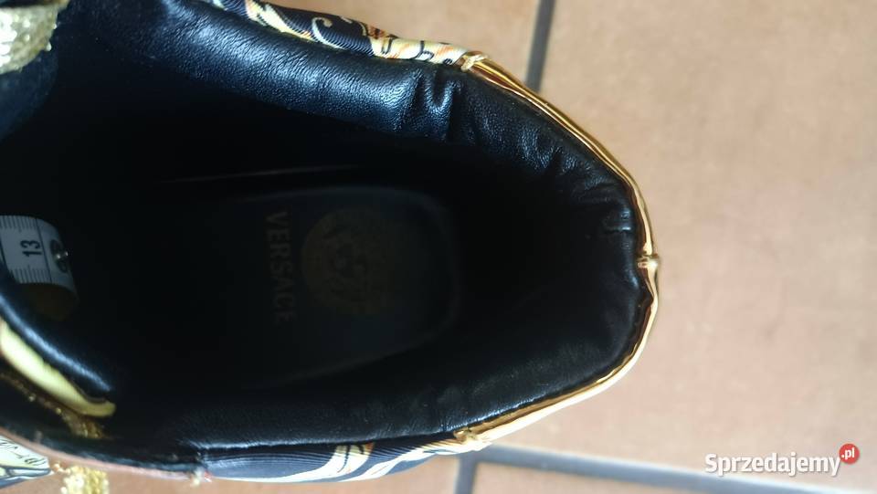 Unikatowe Buty męskie Versace z meduzą Rozmiar Mniejsze niż 46 Połaniec