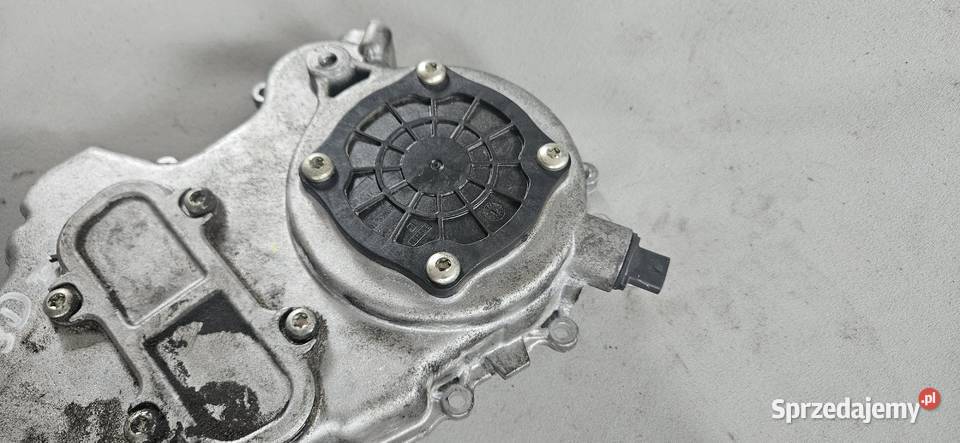 Osłona rozrządu pompa oleju Opel Corsa E 13 CDTI Słońsk