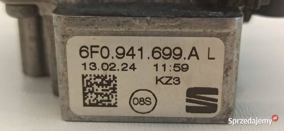 SEAT ARONA HALOGEN LEWY PRZÓD 6F0941699A osobowe
