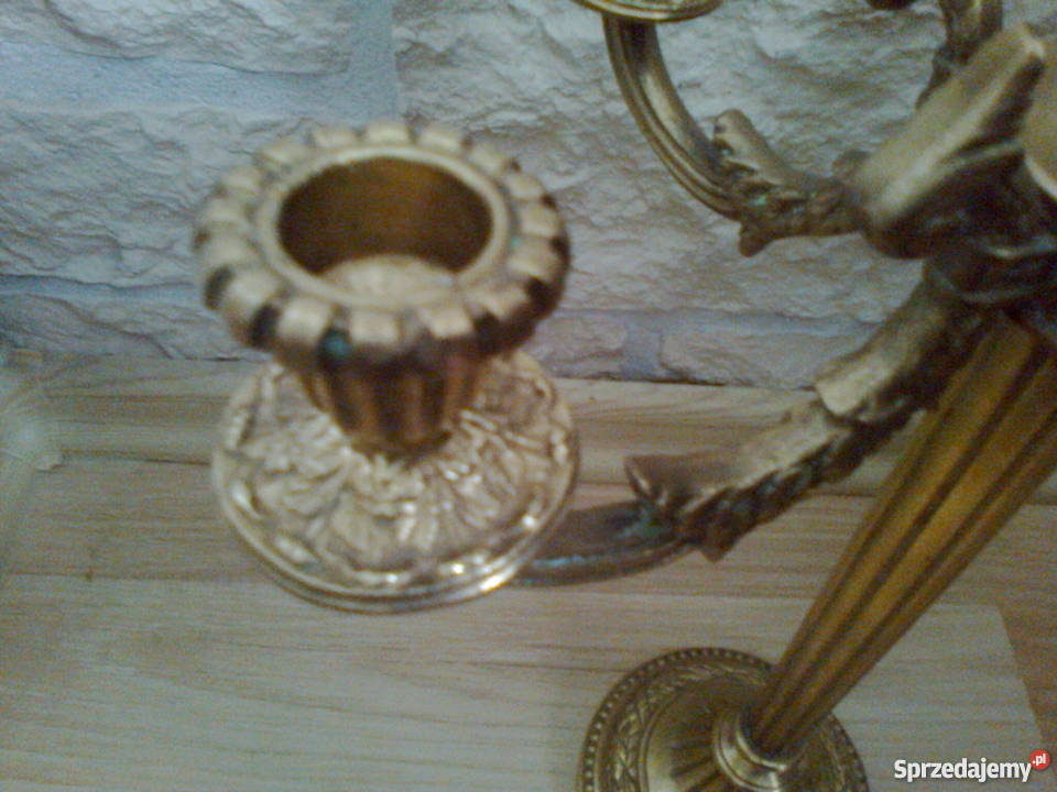 Stary ciężki masywny lany kandelabr świecznik z