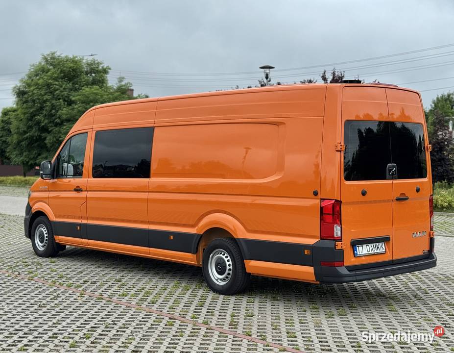 Man TGE 3180 2025 9Osobowy LONG L5H3 Crafter Daleszyce