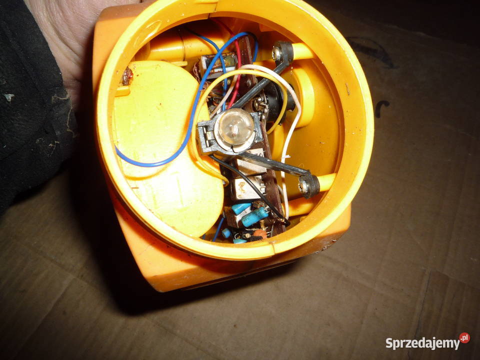 latarka z radiem podkarpackie Chmiel sprzedam