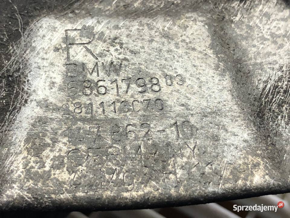 ZWROTNICA PRAWY PRZÓD BMW G30 30 320 6861798 Zwrotnice