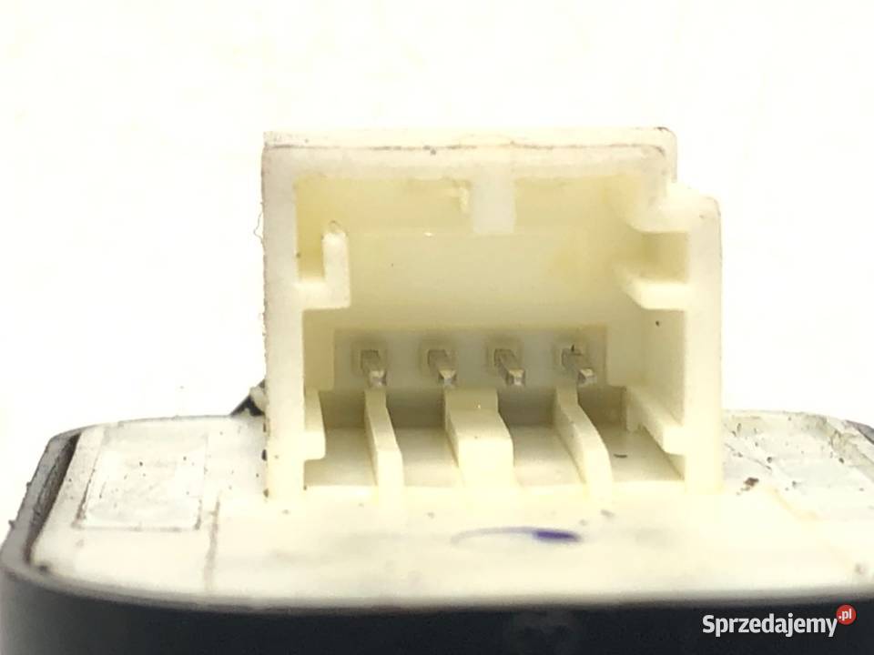 PRZEŁĄCZNIK REGULACJI LUSTEREK AUDI A6 C7 osobowe