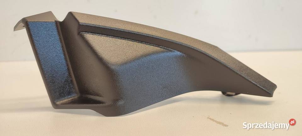 SUZUKI SWIFT MK9 OSŁONA ZAŚLEPKA PRAWA 7237169T0