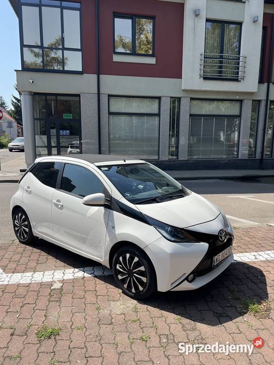 Toyota Aygo wer XWave składany dach kamera gniazdo USB Warszawa sprzedam