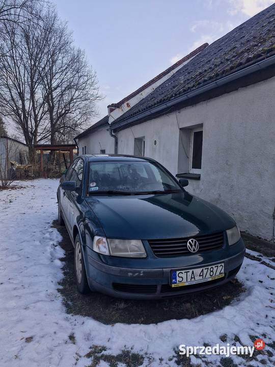 Volkswagen Passat zielony Ożarowice