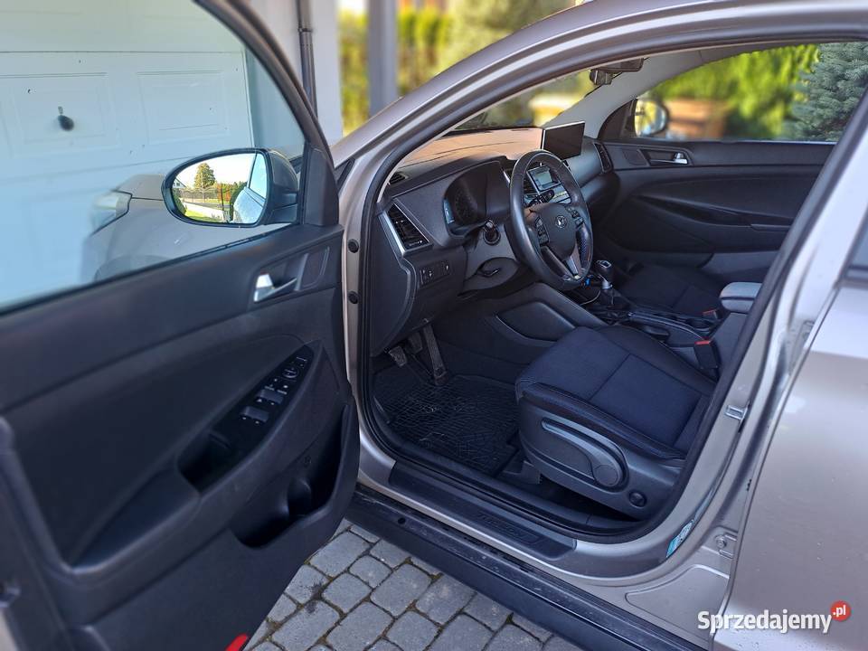 Hyundai Tucson salon Polska pełna historia Słupsk