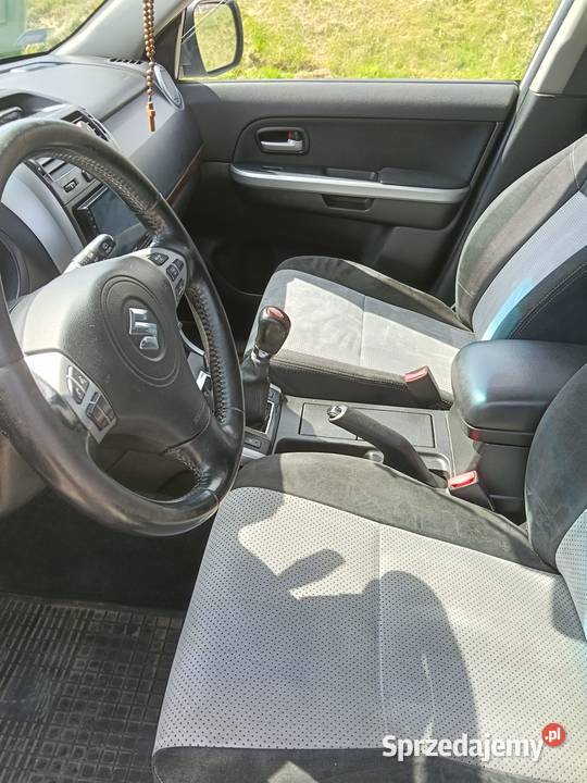 Suzuki Grand Vitara 2 4x4 20 LPG 2000cm3 Motoryzacja