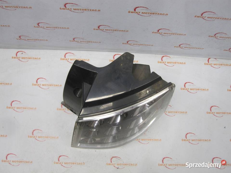 OUTLANDER II 20 DID 08r lampa prawa tył 22087813 Kielce