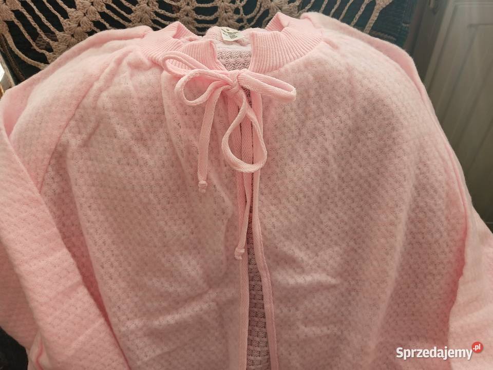 Narzutka lizeska na nocną koszulęNOWA i koszula Inna marka Warszawa