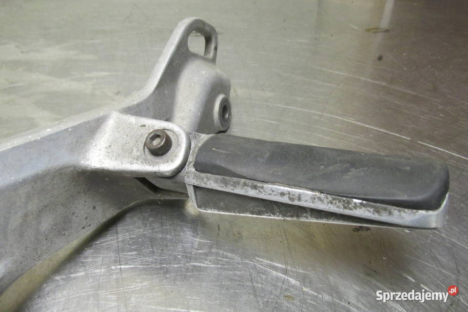 Lewy set podnóżki Yamaha TDM 900 92r Sandomierz sprzedam