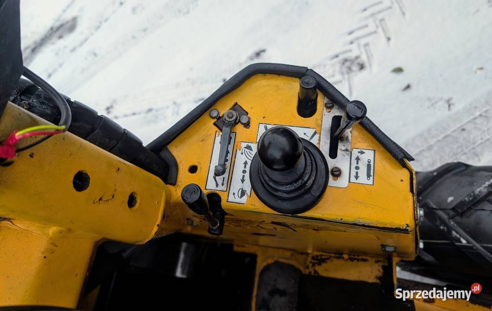 Miniładowarka AVANT 520 Multione teleskop nie Dobrodzień