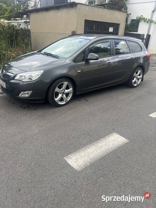 Opel Astra J IV sport tourer Webasto światła przeciwmgielne Słubice