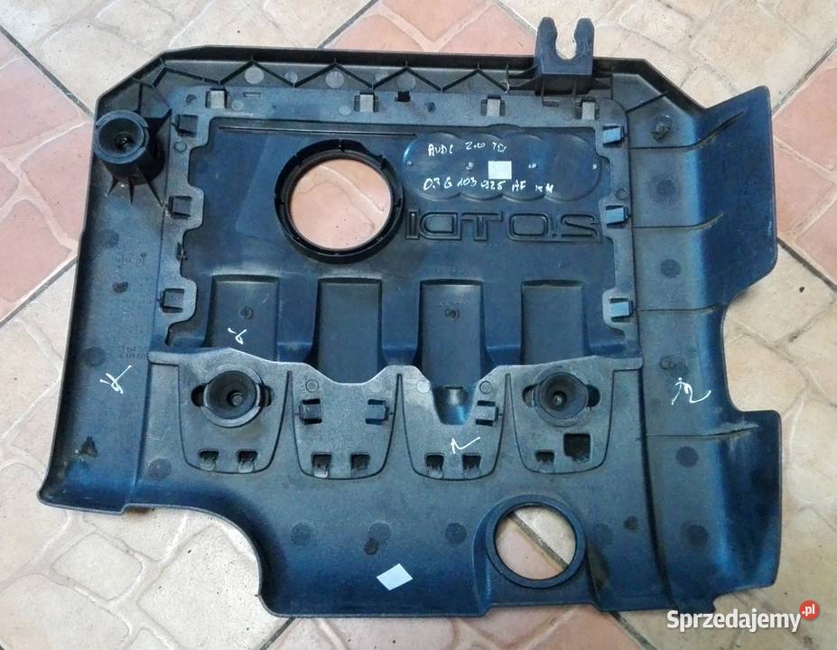 AUDI 20 TDI POKRYWA SILNIKA 03G103925AF AH Kiełczyna