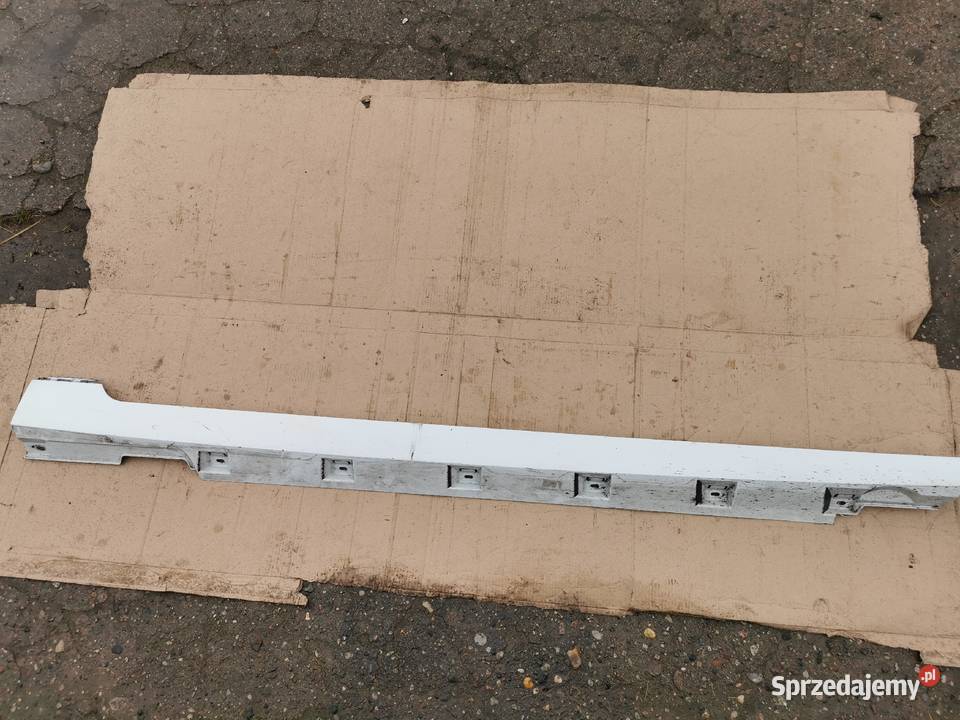 Listwa progowa prawa vw volkswagen passat b8 Sieraków