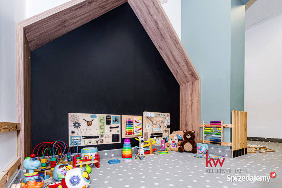 Lokal Buk 700Lecia Miasta 104m2