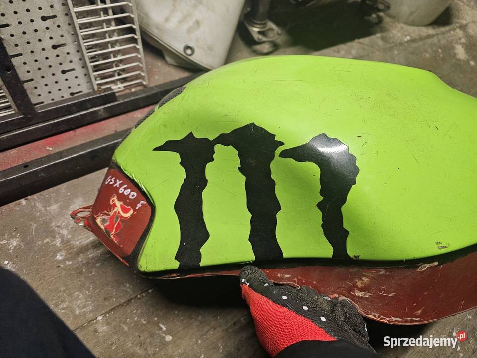 Suzuki GSX 600 f katana bak zbiornik paliwa Jelenia Góra