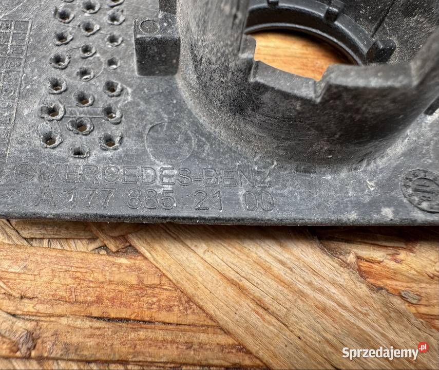 Koszyk uchwyt pdc przód MercedesBenz W177 Sieraków