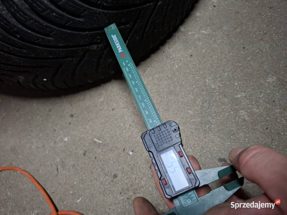 Opony 225 45 17 zimowe 2 Kleber Chełmno sprzedam