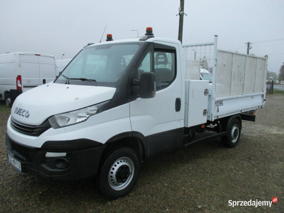 Iveco Daily 35S12 23 HPI 120 wywrotka hak 35t podkarpackie Dębica