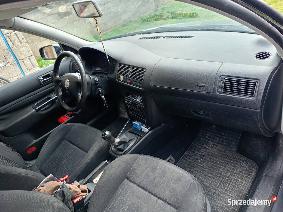 Golf 4 19 tdi 101 łódzkie Krzeczów