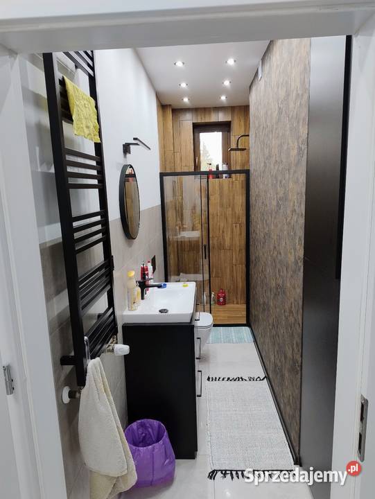 Sprzedam dom 220 m do zamieszkania