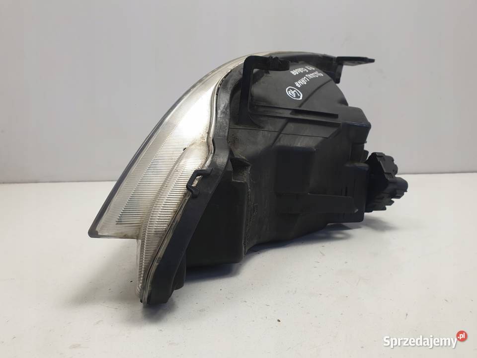 LAMPA PRAWA Suzuki Liana PRZEDNIA przód EUROPA Motoryzacja Rudka