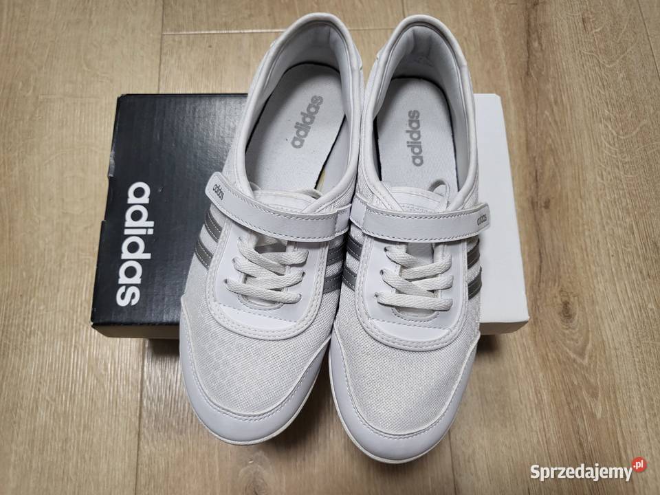 Białe niskie sneakersy adidasy trampki baleriny Adidas Warszawa