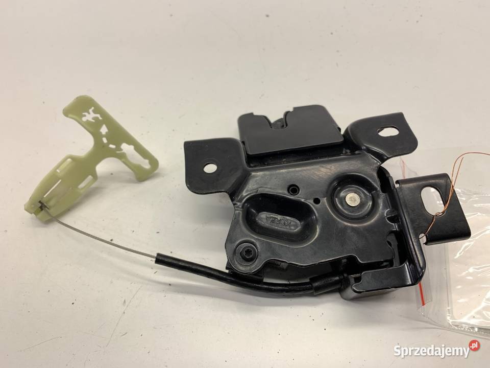 ZAMEK KLAPY TYŁ FORD MUSTANG V SportowyCoupe