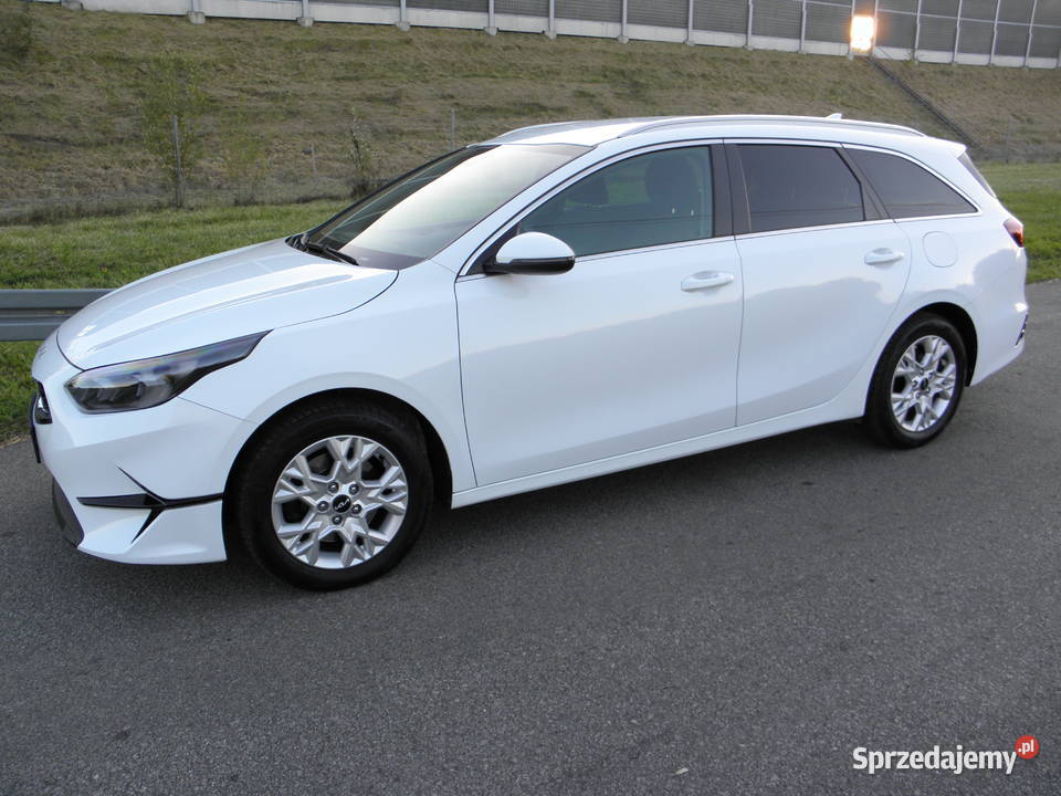 Kia Ceed 15 TGDI 160 NAVI kamera Tempomat FULL 121000km małopolskie Niepołomice
