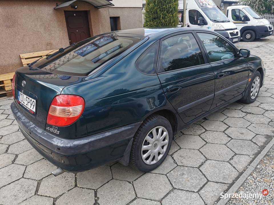 toyota avensis sprzedam zamienię AC diesel
