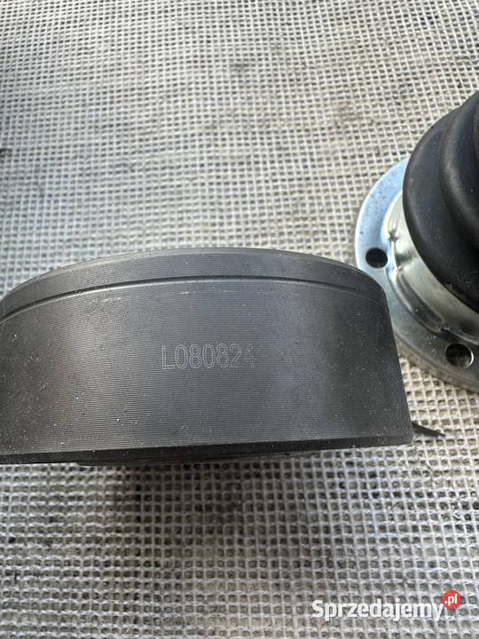 Przegub wewnętrzny a3 8l osobowe Garbów sprzedam