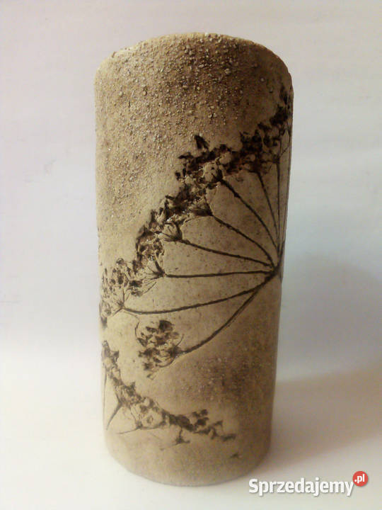 ceramiczny wazon w wytłaczane wzory roślinne Częstochowa