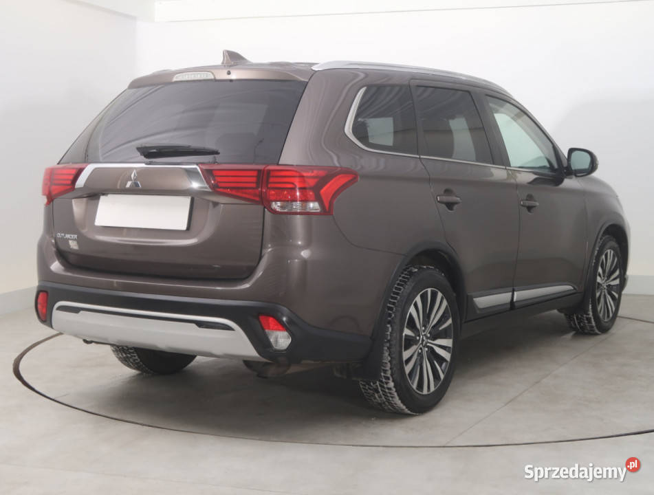 Mitsubishi Outlander 20 nieuszkodzony Bielany Wrocławskie